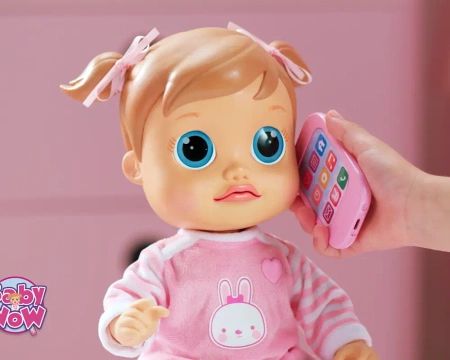 Emma mówiąca lalka poruszająca ustami 38cm ze smartfonem Epee