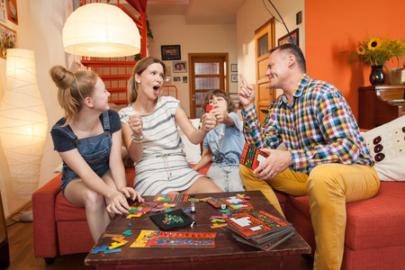 EGMONT GRA UBONGO gra towarzyska familijna