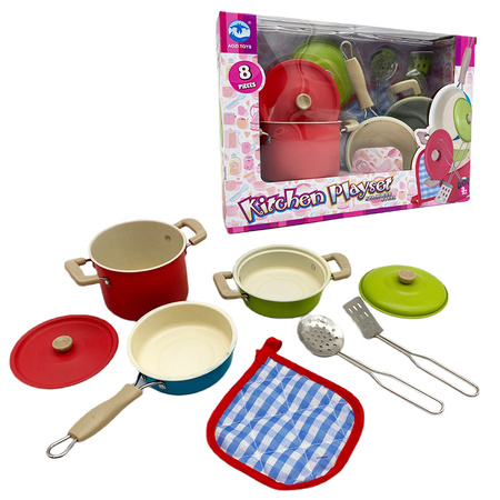 Zestaw kuchenny metalowo plastikowy 8 elementów garnki patelnie