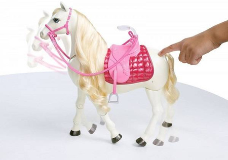 Mattel Barbie Lalka + Interaktywny Koń FRV36