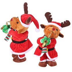 TAŃCZĄCY RENIFER W STROJU MIKOŁAJA GRAJĄCY ŚWIĄTECZNE MELODIE POWTARZAJĄCY